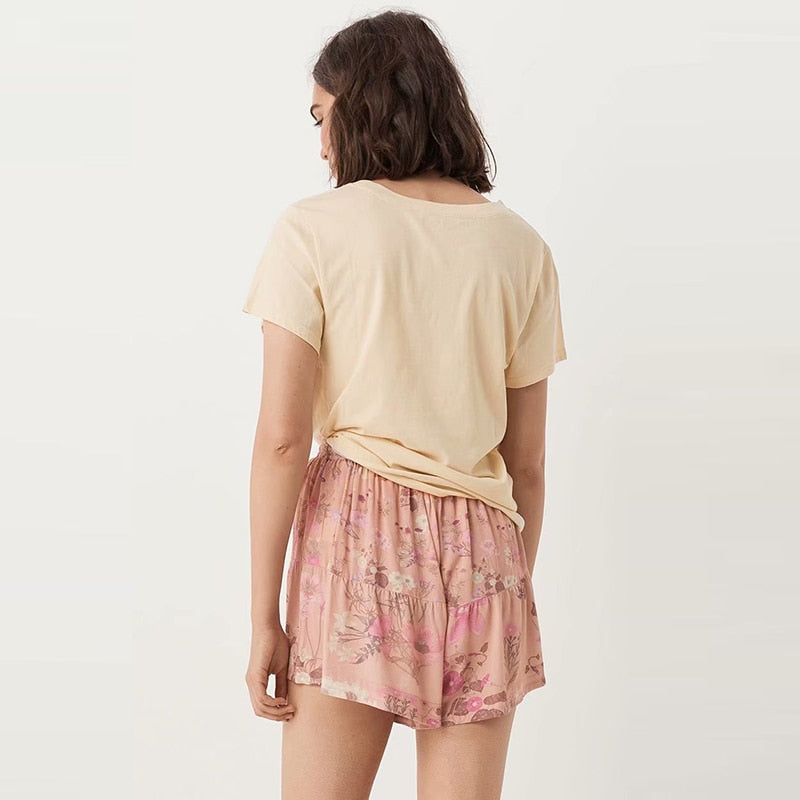 Vintage Summer Giraffe Pattern Beige Tshirt O Neck Cotton T-Shirt Girls Summer Tops Streetwear Designer Style New Arrivals 2019